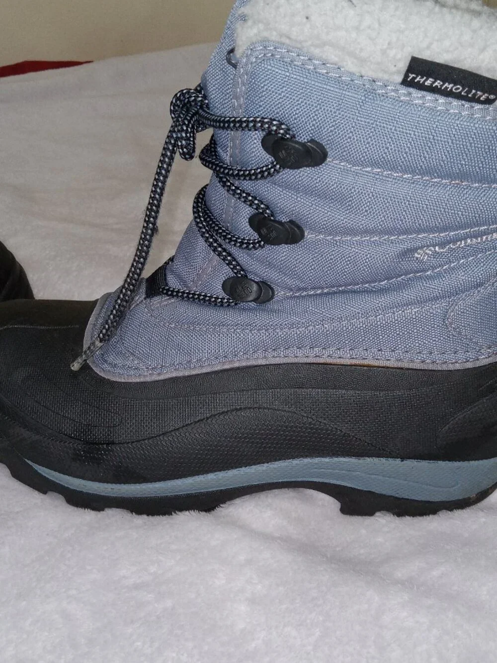Columbia Cascadian Trinity Thermolite Winter Snow Boots Blue Black Women’s 6.5